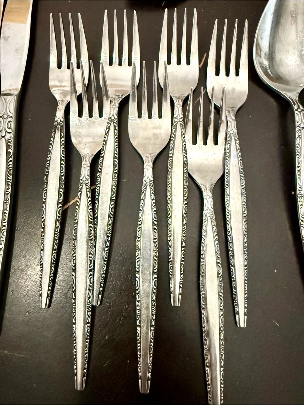 Regent Stainless Flatware ROYAL ELEGANCE Scroll Edging Japan lot of 26